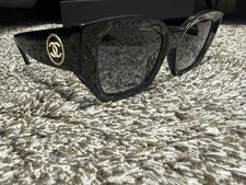 CHANEL Black Cat-Eye Sunglasses