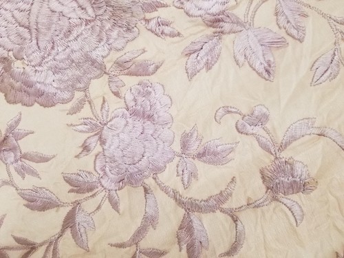 Vintage Traditional Chinese Floral Embroidered Silk Piano Shawl 127x116cms - Picture 8 of 12