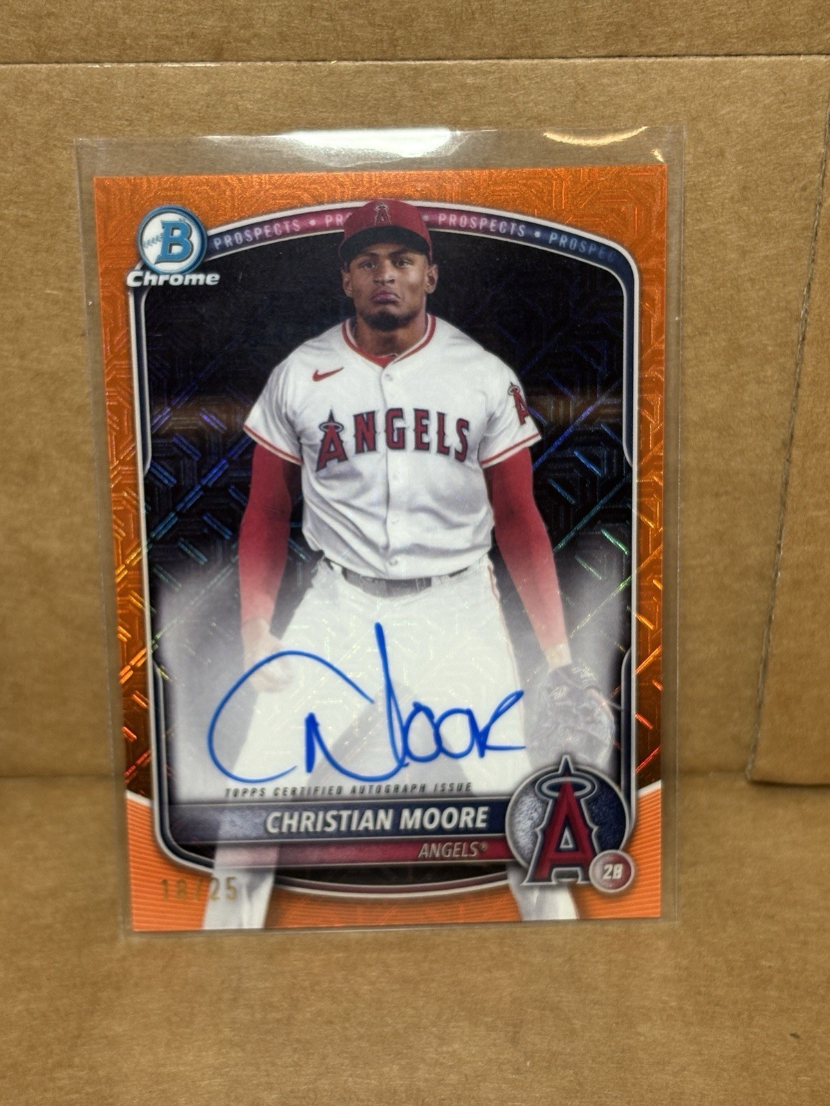 2025 Bowman Chrome Mega Mojo Prospect Auto Christian Moore Orange 18/25 #BMA-CMO