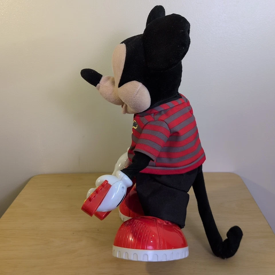 Fisher Price 2010 Mattel Mickey Mouse Rock Star juguete interactivo canta y baila Foto 4 de 4