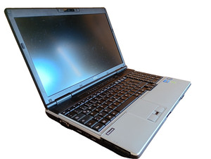 Fujitsu Lifebook E781 Laptop mit Intel Core i5 als Ersatzteilspender (R17 1114)