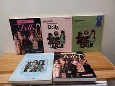 Wallace Homestead Price Guide to Dolls 5 lot -- Good 