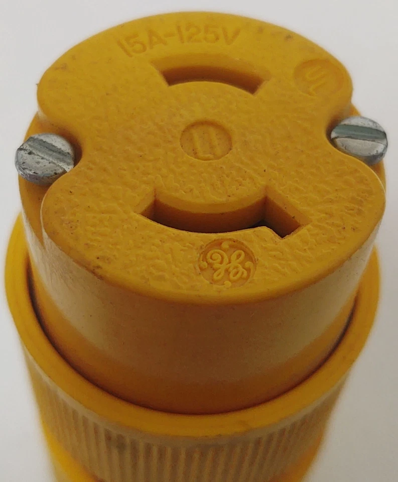 🔥GE Twist-Lock  2 Pole 2 Wire 125VAC  15A L1-15R - Image 3 of 4