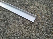Aluminium Winkel 2 mm L Profil Aluminiumprofil Alu 30x15x2 L= 1765 mm