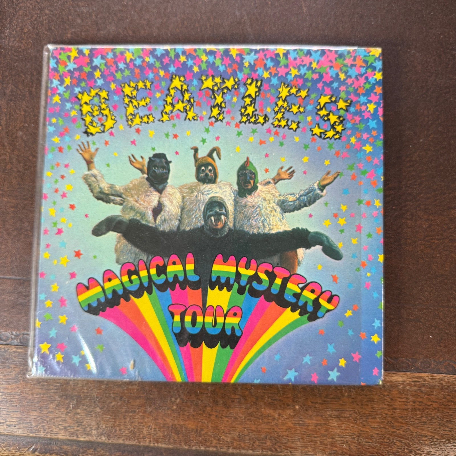VINTAGE BEATLES EP MAGICAL MYSTERY TOUR