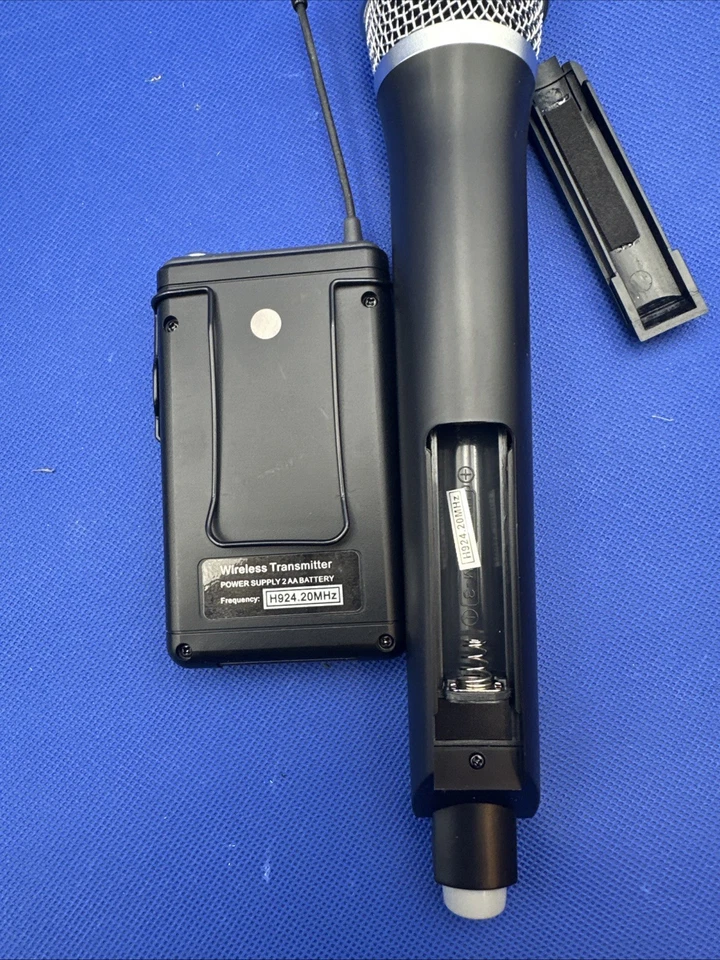 7 VocoPro Transmitters UDH UHF Wireless Bodypack &7 Microphone ( Different MhZ) - Image 4 of 4