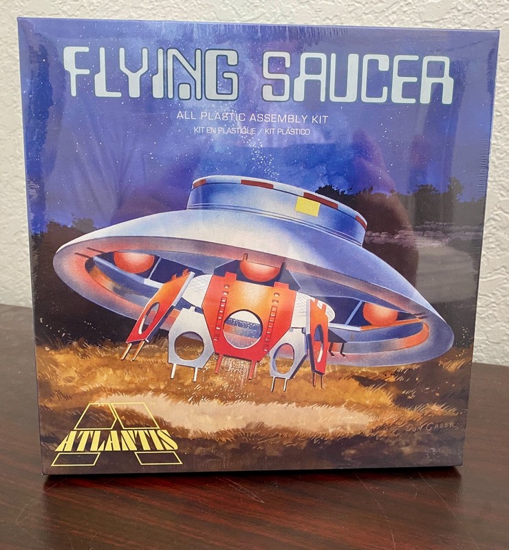 2022 Atlantis 1:72 Scale Flying Saucer #A256 Model Kit New Sealed