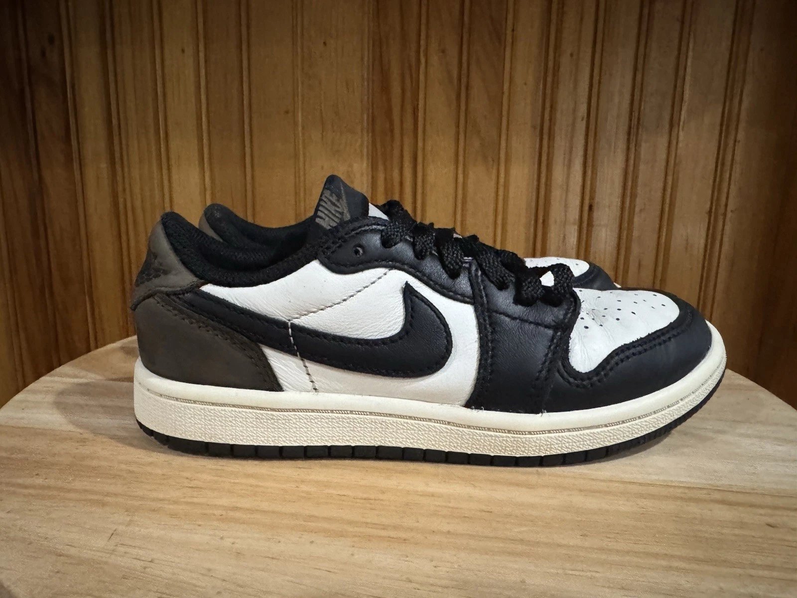 Nike Air Jordan 1 Retro Low OG Dark Mocha FQ5436 102 taglia 13 5C giovani