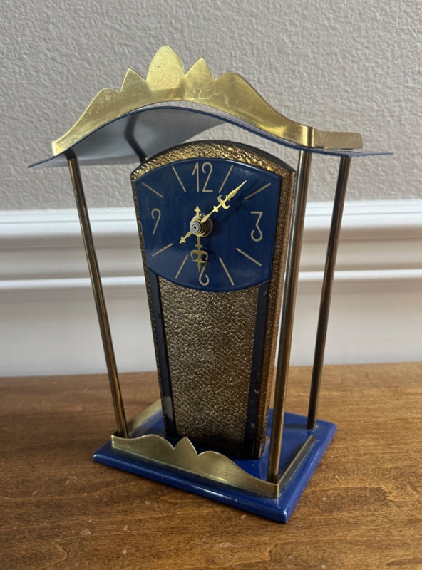 VTG 1970S EBG ELECTRONIC PAVILION MANTEL CLOCK BLUE EAST GERMANY DDR SPACE AGE