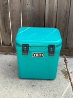 YETI Roadie 24 Cooler Aquifer Blue Discontinued Color