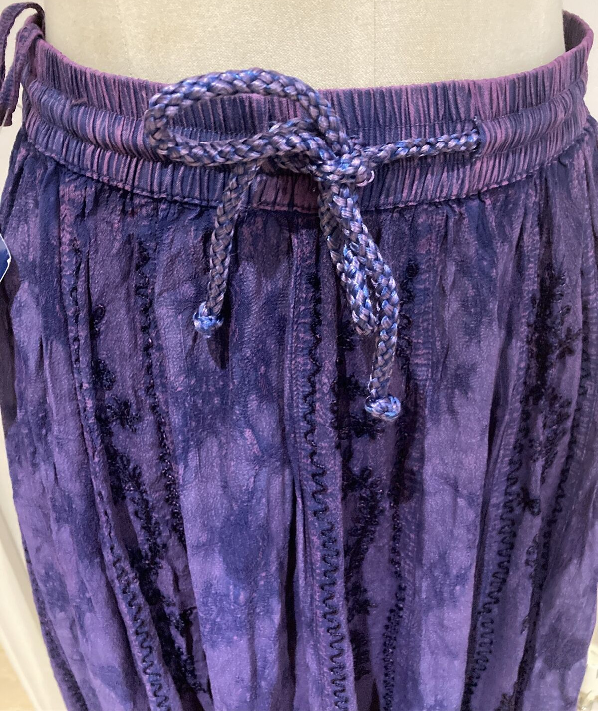 1970s/1980s Vintage Indian Purple Skirt, 13.5" across waist, un-stretched 3