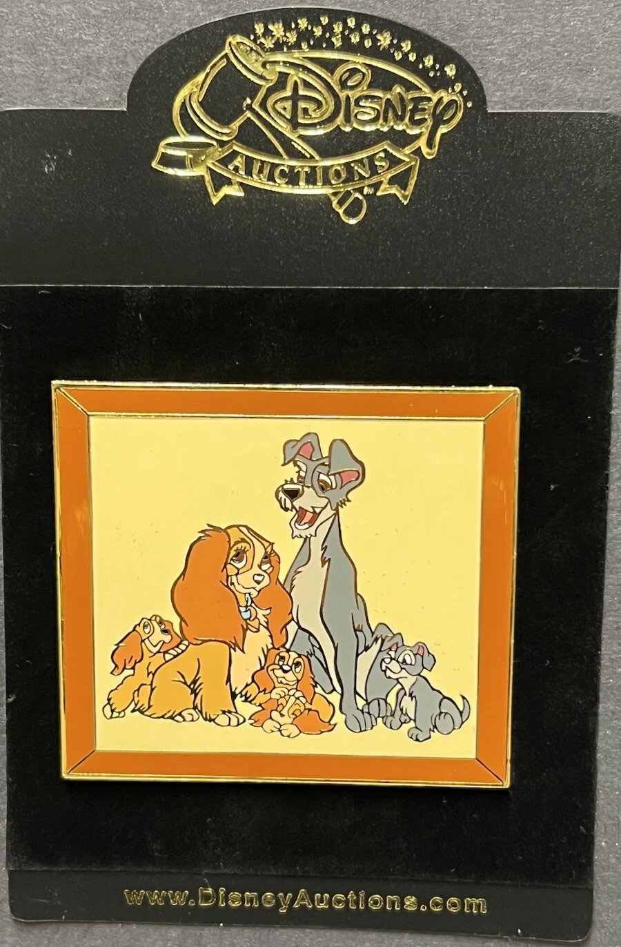 Disney Auctions DA Lady & the Tramp with Pups Puppies Family Portrait Pin 39589