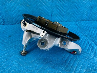 Lexus LS460 Rear Knuckle w/ Shield & Parking Brake Shoes Passenger