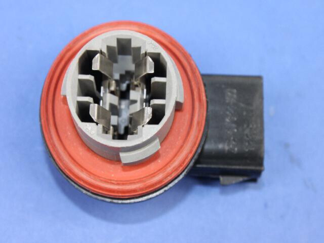 Portalámparas de luz trasera de stop y giro para Jeep Cherokee 2007-2010 (N/P MOPAR 68004162AA)