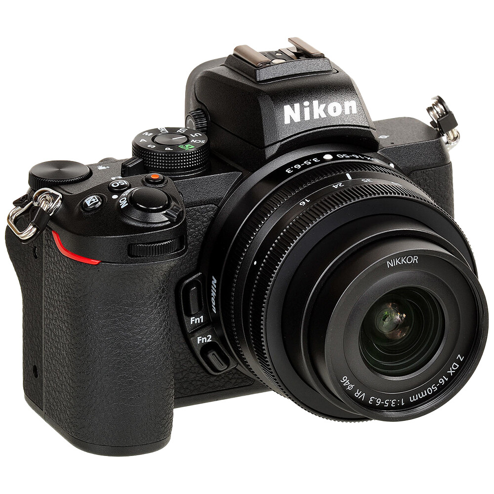 Nikon Z50 + Z DX 16-50mm f/3.5-6.3 VR Lens + Mic +64GB+ 9 PC