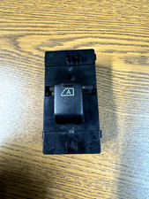 Porte arrière et accessoires Infiniti QX56