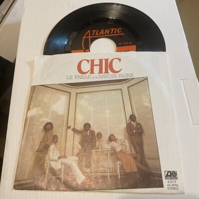 Le Freak/Savoir Faire by Chic (1978 45rmp, Atlantic 3519) w/ Original Sleeve