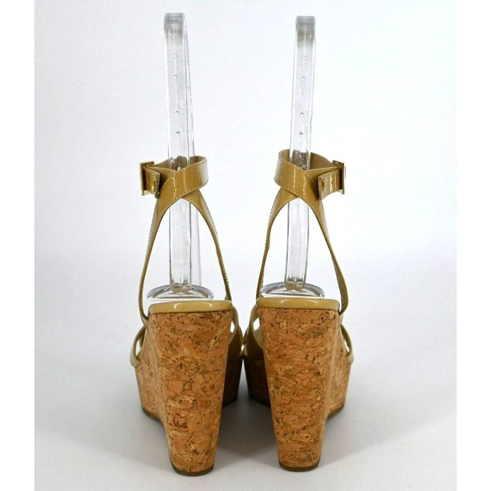Sandalias de cuña de corcho Jimmy Choo talla EU 38 US 8 tostadas punta abierta acento dorado  Foto 4 de 4