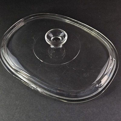 Pyrex DC 1-1/2C Oval Lid Clear Glass 44 Flawed with Chipped Side