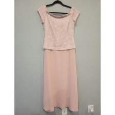 Davids Bridal formal dress bridesmaid, mother of the bride or groom, prom. Party