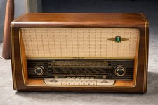 Antike Röhrenradio Meteor - voll funktionstähig für Sammler