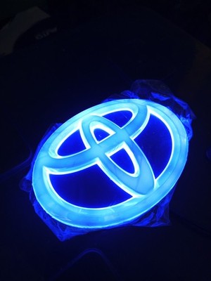 TOYOTA LAND CRUISER, ALPHARD, CAMRY, COROLLA, MARK X  LED 5D Emblem Logo BLUE