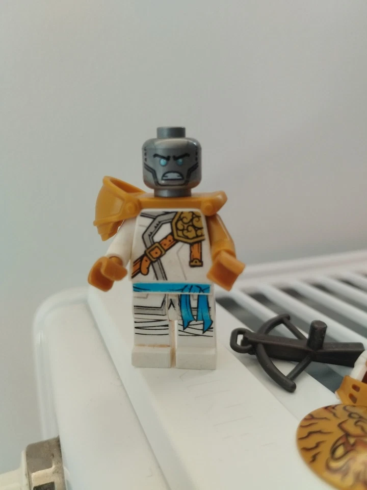 LEGO Ninjago 71719 Zane's Mino Creature, photo 3 sur 4