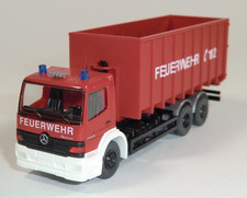 Wiking - MB Atego 2528 Wechsellader mit Absetzmulde "Feuerwehr" #25-SV1942/K40