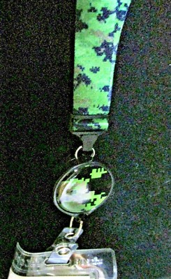 ID Bage Holder Necklace ZIP REEL,Boojee,NEW MARINE GREEN RIBBON School,Hospitals