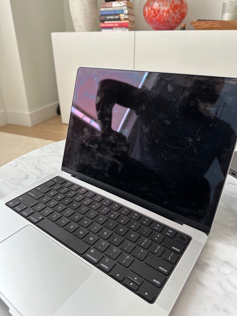 Apple MacBook Pro 14