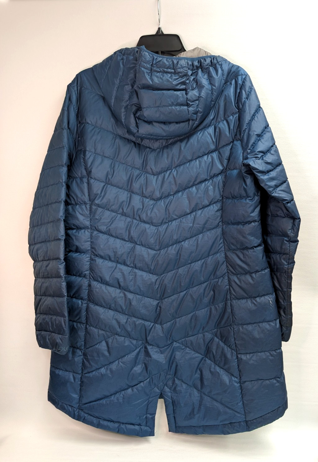Lolë Packable Down Puffer Jacket - image 3
