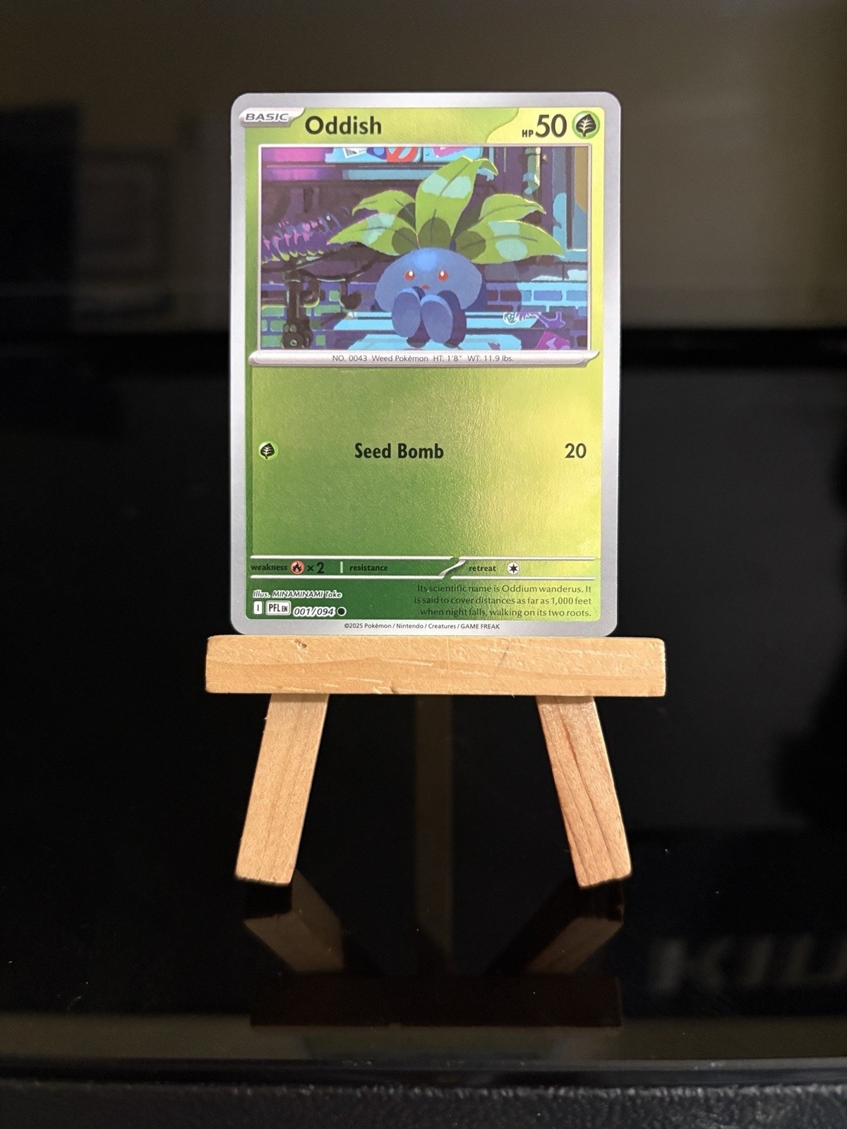 ODDISH 001/094 Phantasmal Flames NM Reverse Holo Common Pokémon TCG Card