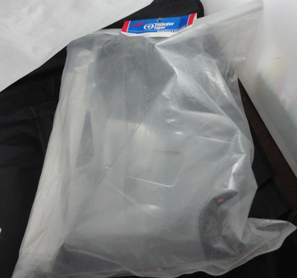 Thunder Tiger FM-1E Motorcycle Clear (Unpainted) Yamaha R1 Lexan Body PD6105 1/5 - Image 2 of 2