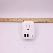 Travel Plug Adapter with 4 AC Outlets 2 USB Ports OL-513