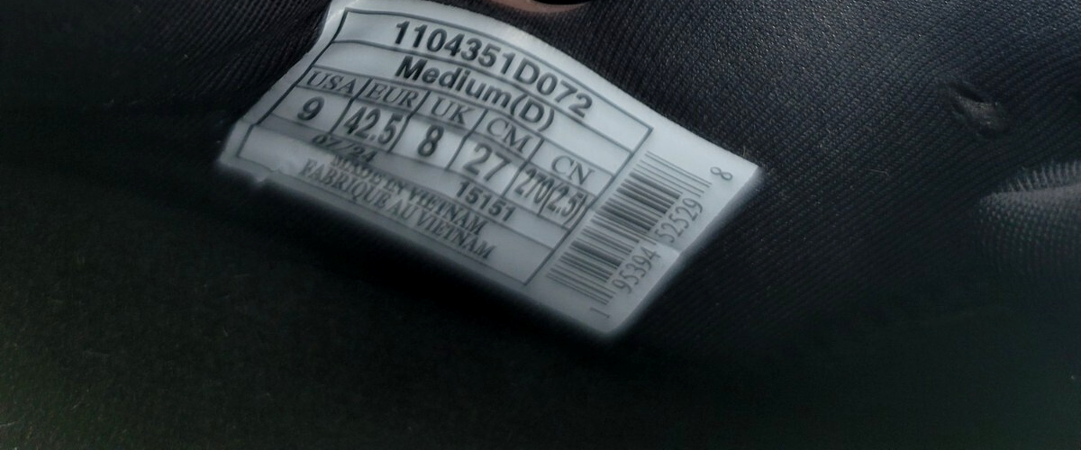 SAOLA Sneakers Brooks Revel 7 uomo taglia 9 nere suola gomma running strada atletica comode