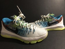 nike accessories dominate 8p