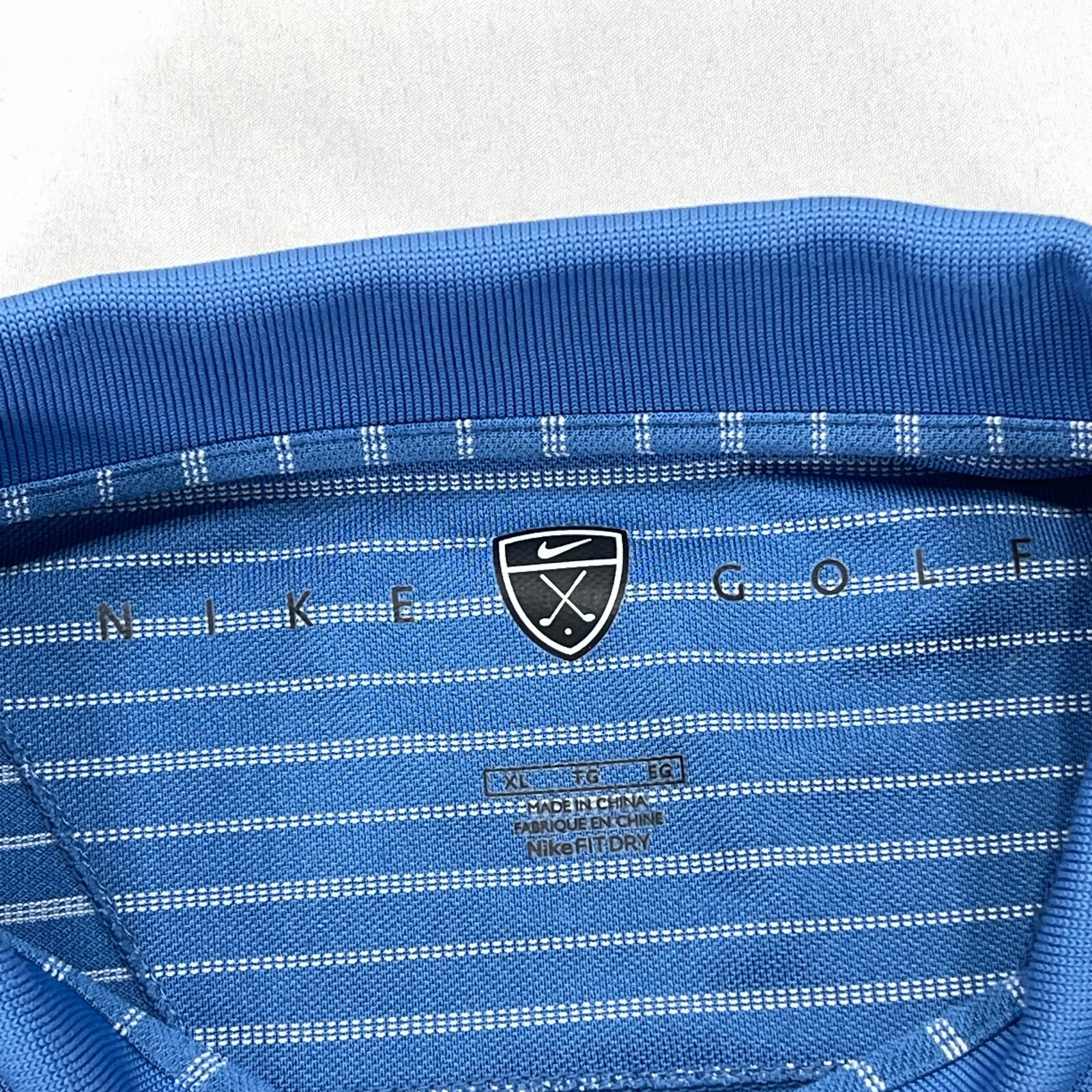 Nike Golf Polo Shirt Short Sleeve Mens XL Pique Blue White Striped 206452 thumbnail 4