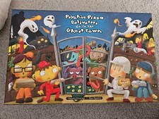 Psychic Pizza Deliverers Go To The Ghost Town