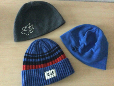 Mützenpaket Winter Jungen, 3 JACK WOLFSKIN Mützen, blau, gestreift, anthrazit