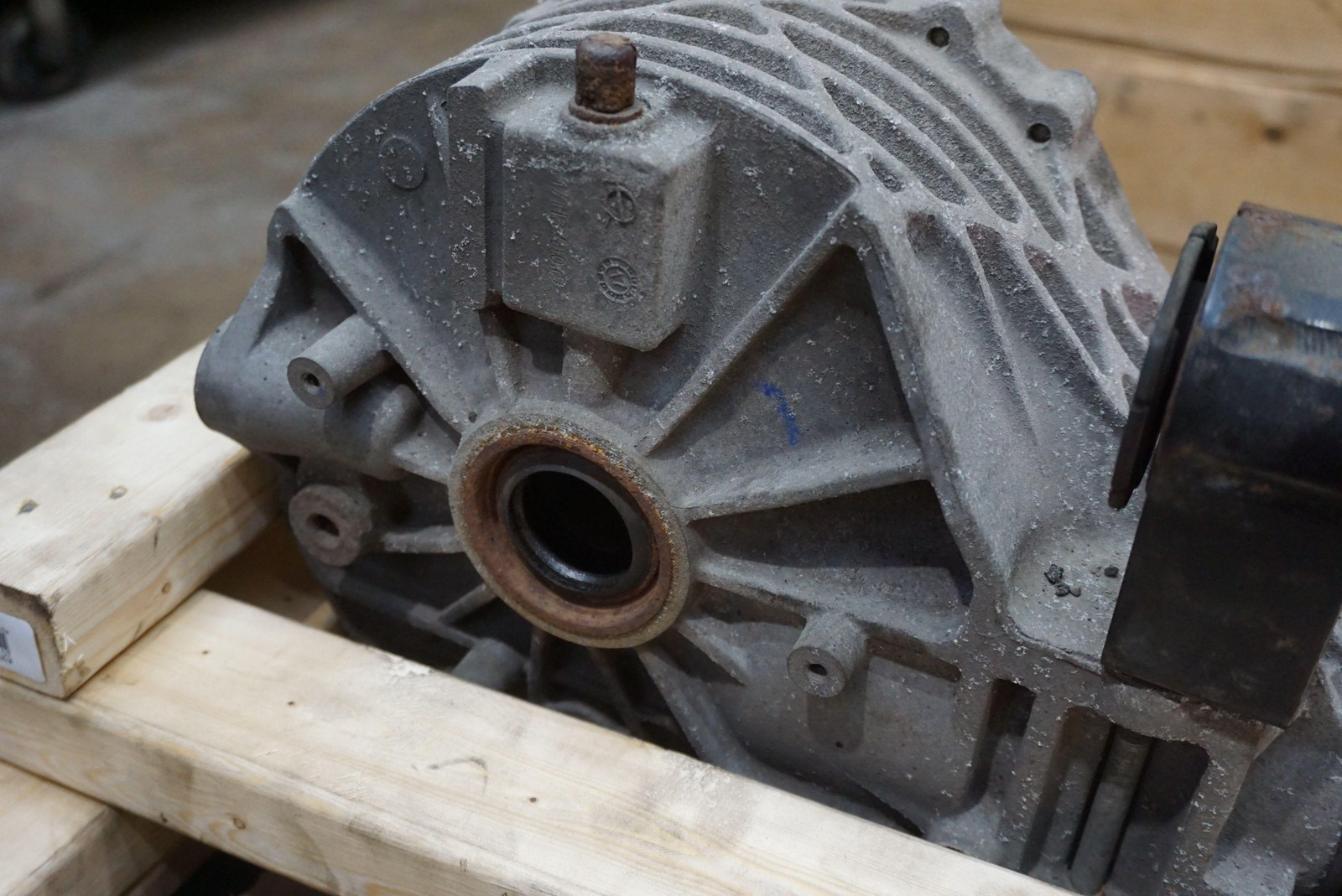 Rear Axle Differential Carrier OEM 670039125 Maserati Ghibli M157 2014-17+