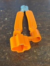 Guitar Restringing Tool Winder Cutter Pin-Puller 3-in-1 for Acosutic  Electric