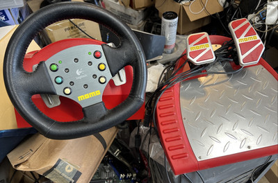 Logitech Momo Force Racing Wheel