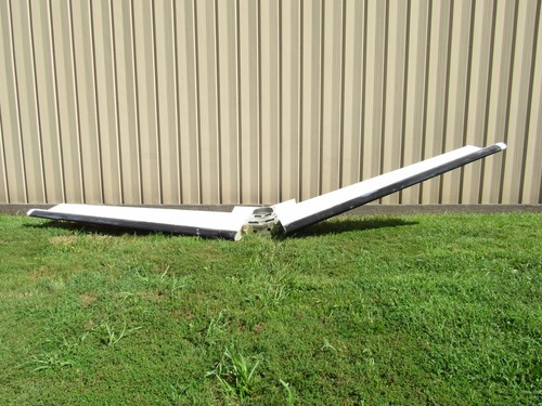 5932000-5 Cessna Conquest 425 Horizontal Stabilizer Assembly (Damaged)