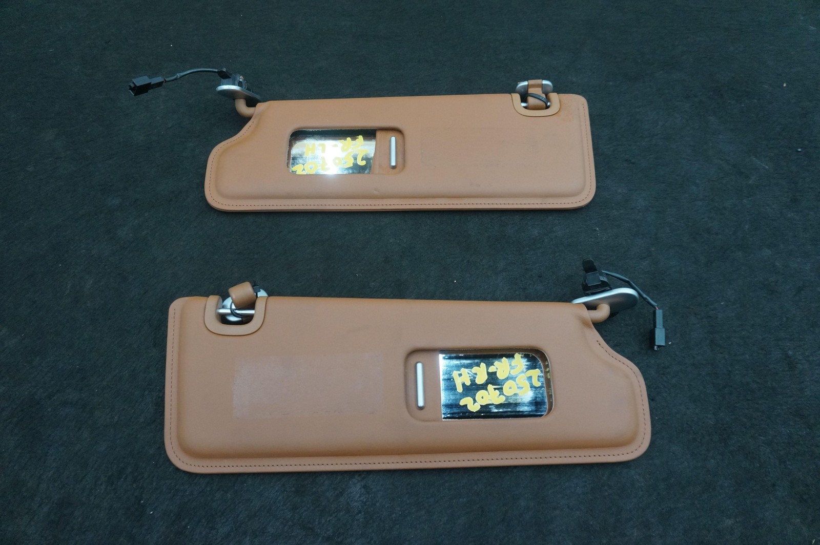 Set 2 Left & Right Sun Visor OEM 3W085755 Bentley Continental Flying Spur 06-12