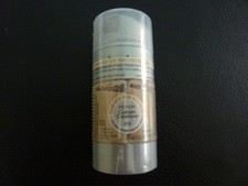 Revlon Custom Creations Foundation -FAIR /LIG...