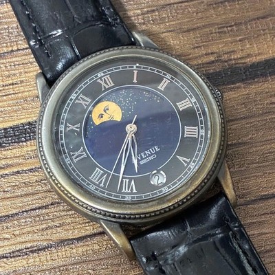 Seiko Avenue Quartz Moonphase Watch 34mm Mens Navy Dial Ref 6F34