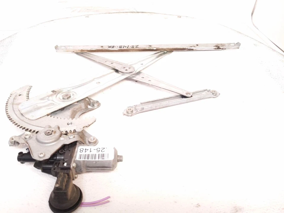 Regulador motor ventana eléctrica puerta pasajero trasero Toyota Highlander 2014-2019 Foto 3 de 4