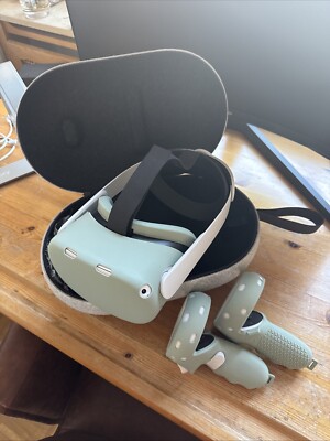 Meta Quest 2 256gb With Transportation Bag - Perfect Condition 