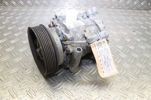 Renault Clio lll  1,2 16V  55kW Klimakompressor 8200819568    SD6V12