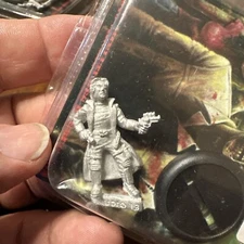 28mm Falcon (Looks More Like A Snake To Me!) By Studio Miniatures Z-Clipz 